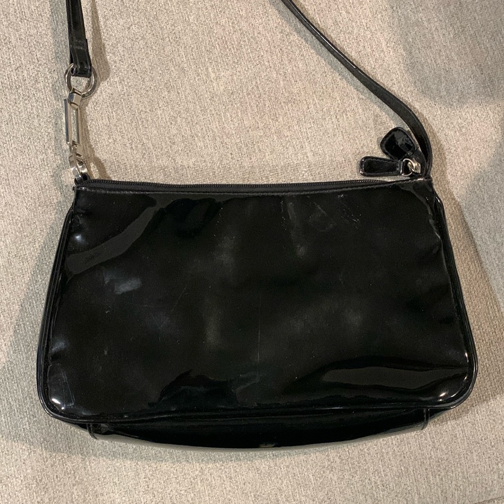 Liz Claiborne Shoulder bag, Patent leather, silver hardware